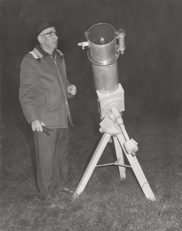 Frank Schneider and Scope